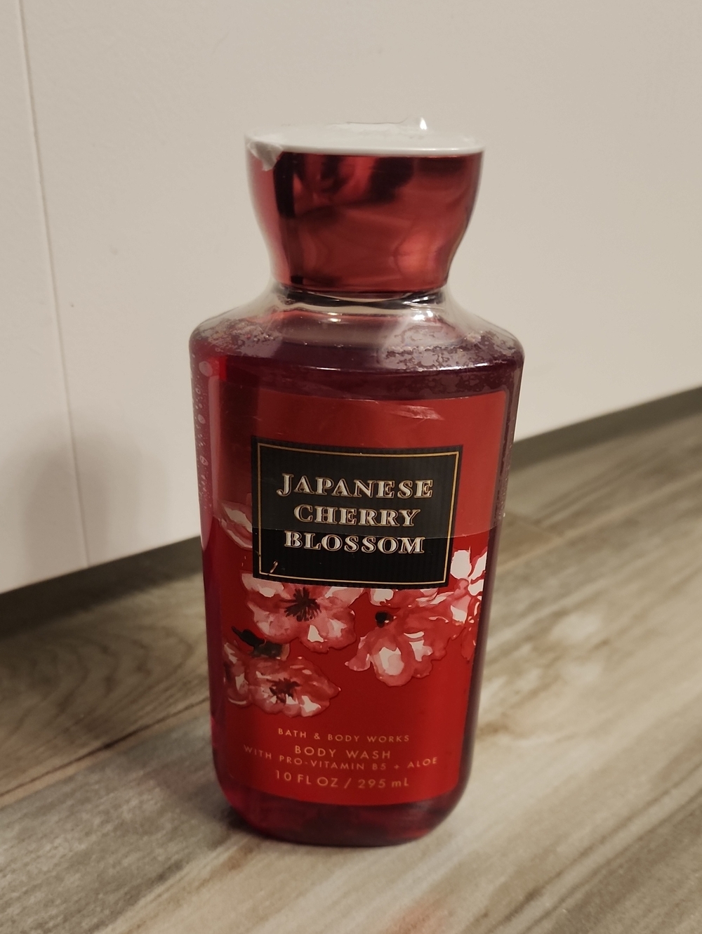 NWT Bath & Body Works Japanese Cherry Blossom Body Wash